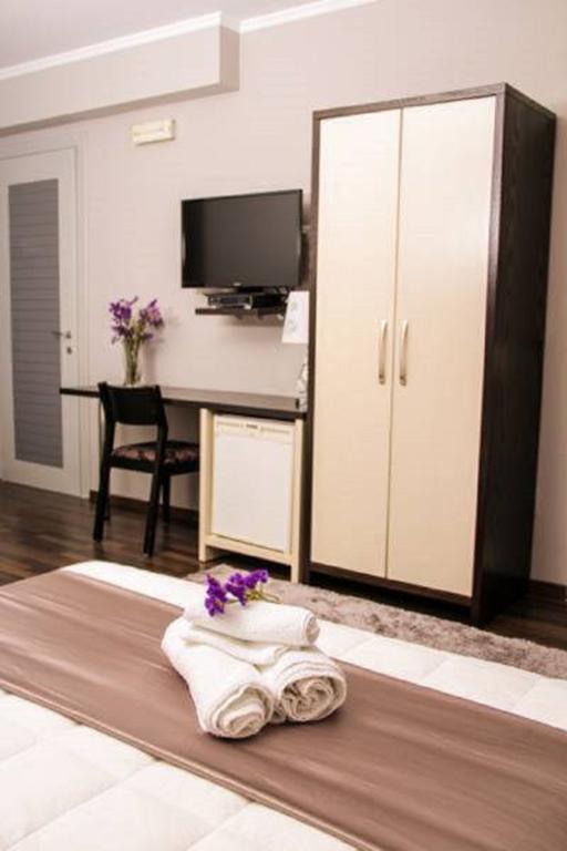 Vivar Hotel Tiranë Luaran gambar