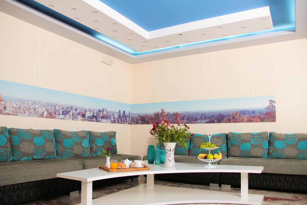 Vivar Hotel Tiranë Luaran gambar